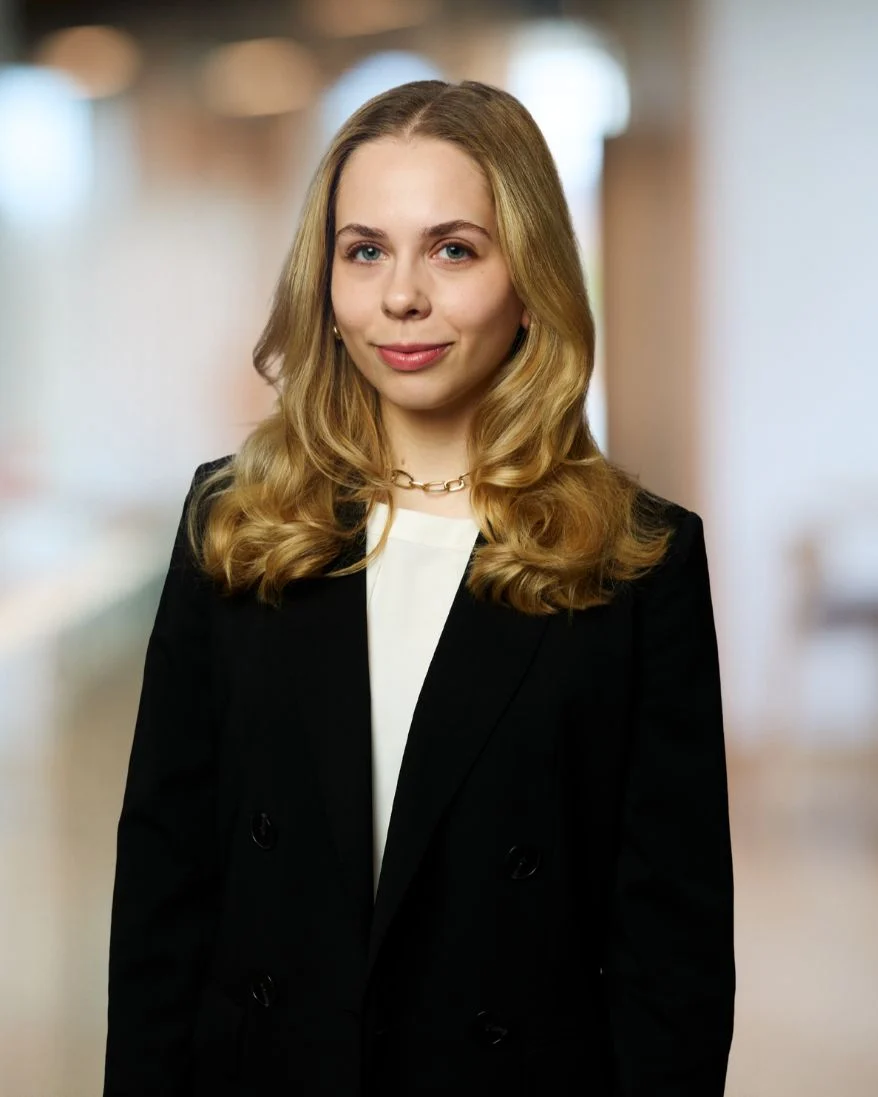 Portrait of Mia Storlopare